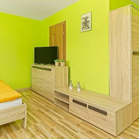 W Domku Wojkow - Kolo Karpacza *